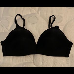 VS Black Bra 34C